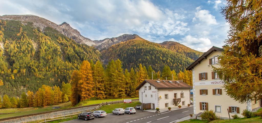 Hotel Veduta Cinuos-Chel Buitenkant foto